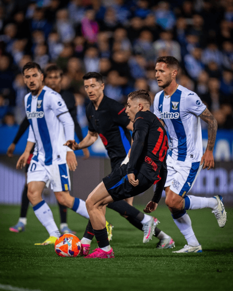 瓦伦西亚俱乐部在客场输给莱加内斯