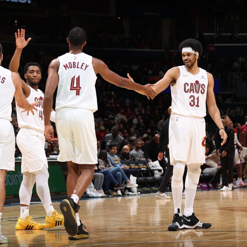 骑士控卫突破困境，助球队重返胜利轨道