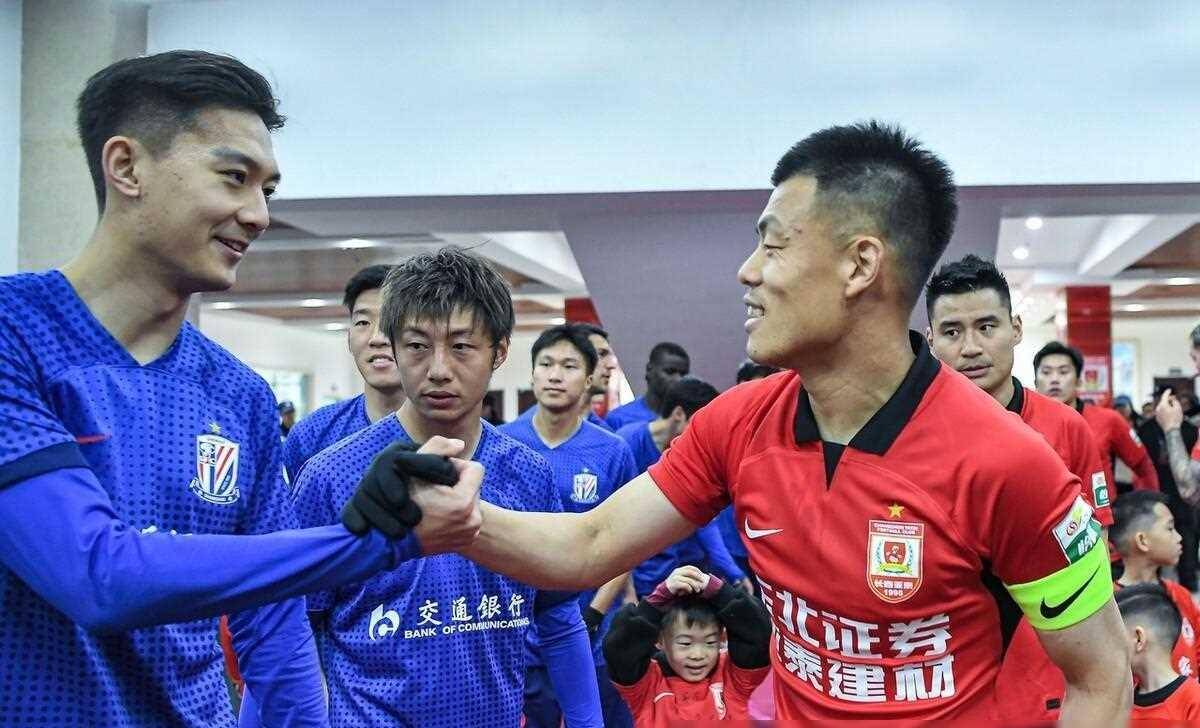 上海申花队取得四连胜，勇士之姿令对手惧怕的简单介绍