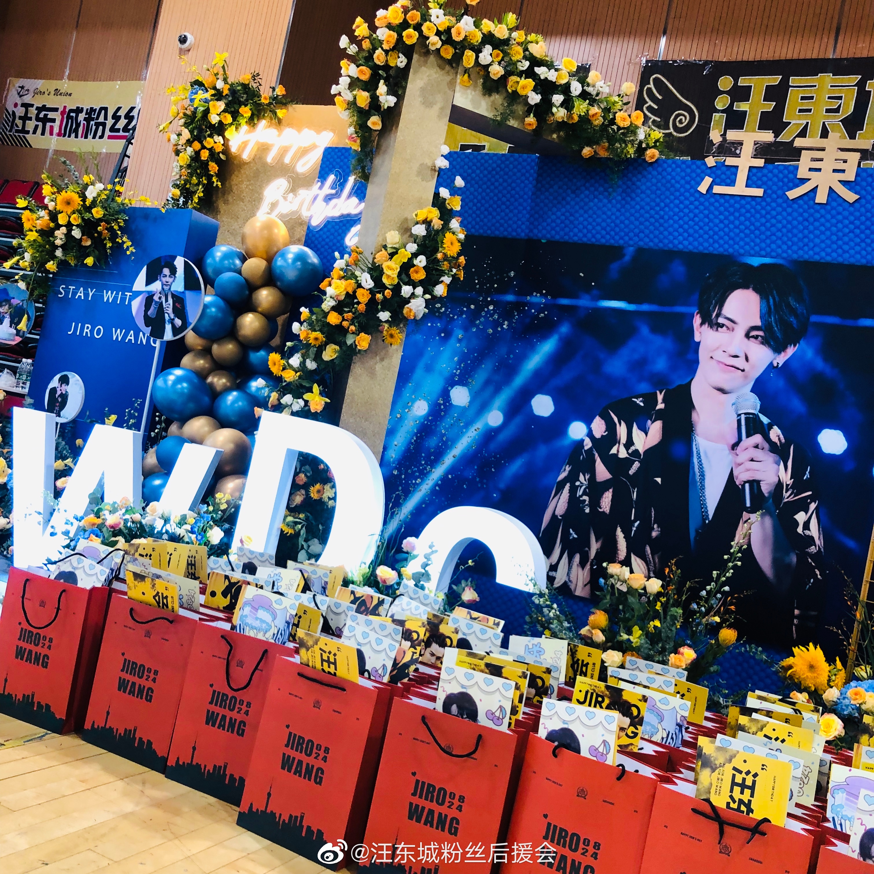 败北引发热议！，巴特勒在SKT比赛中晋级下一阶段观众掌声雷动的简单介绍